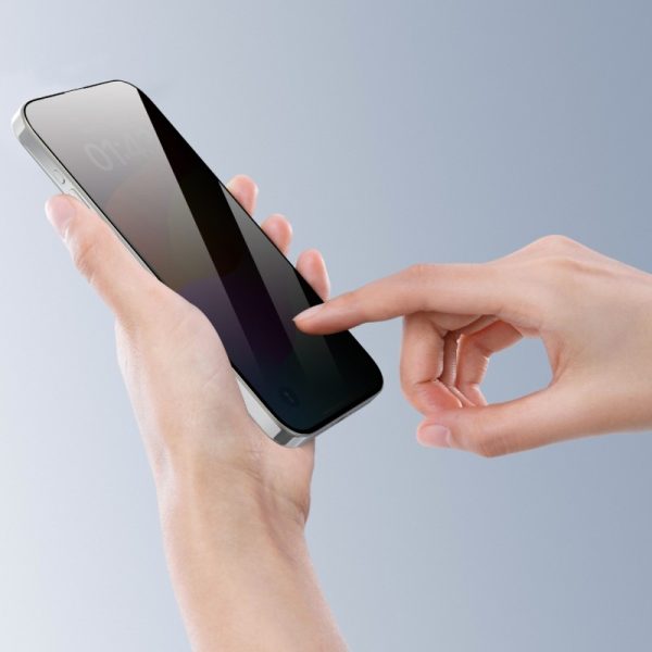 iPhone 15 Pro: Vidrio Anti espía (con herramienta de asistencia)