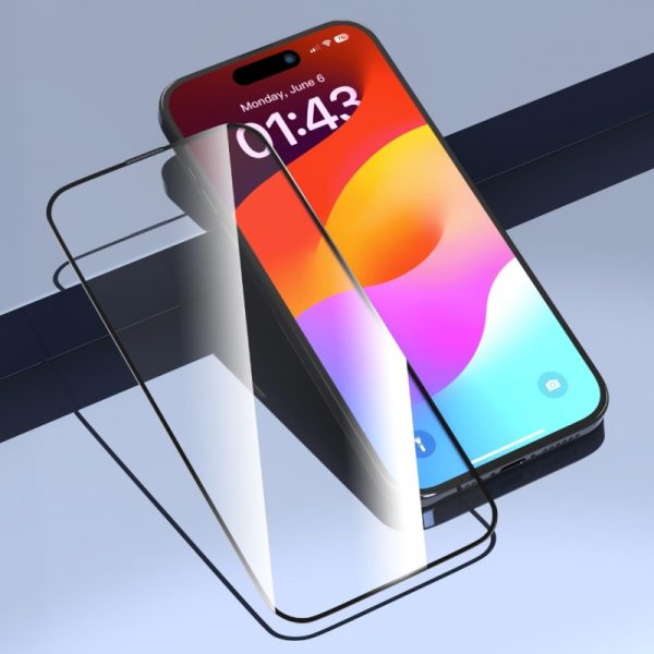 iPhone 15: Vidrio Transparente (con herramienta de asistencia)